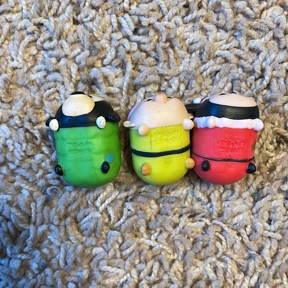 Mickey Tsum Tsum Disney Hard Plastic Carrying Case and Display - Picture 7 of 12